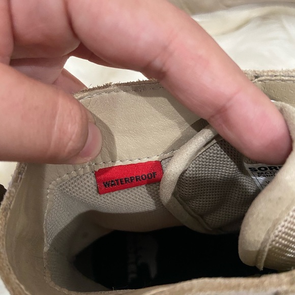 Sorel Women's Caribou OTM Bootie in Ancient Fossil/Chalk waterproof size 9.5 - Picture 6 of 11